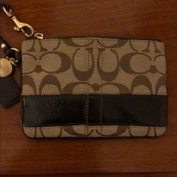 Coach Wristlet - Picture 2 of 12